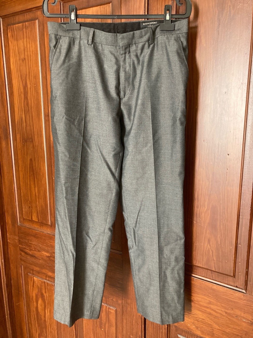 Banana Republic Men's Charcoal Gray Herringbone Dress Trousers 33x30